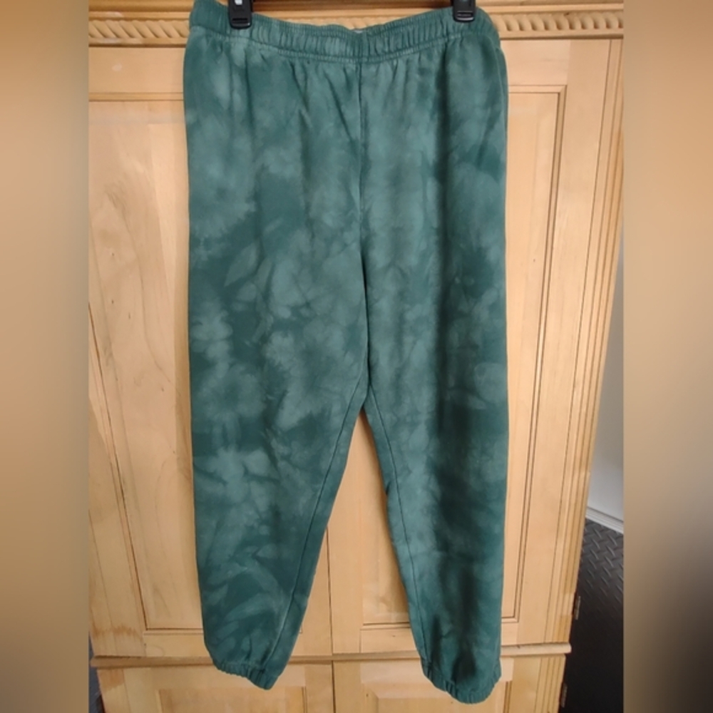 GAP, XL Green Marbled